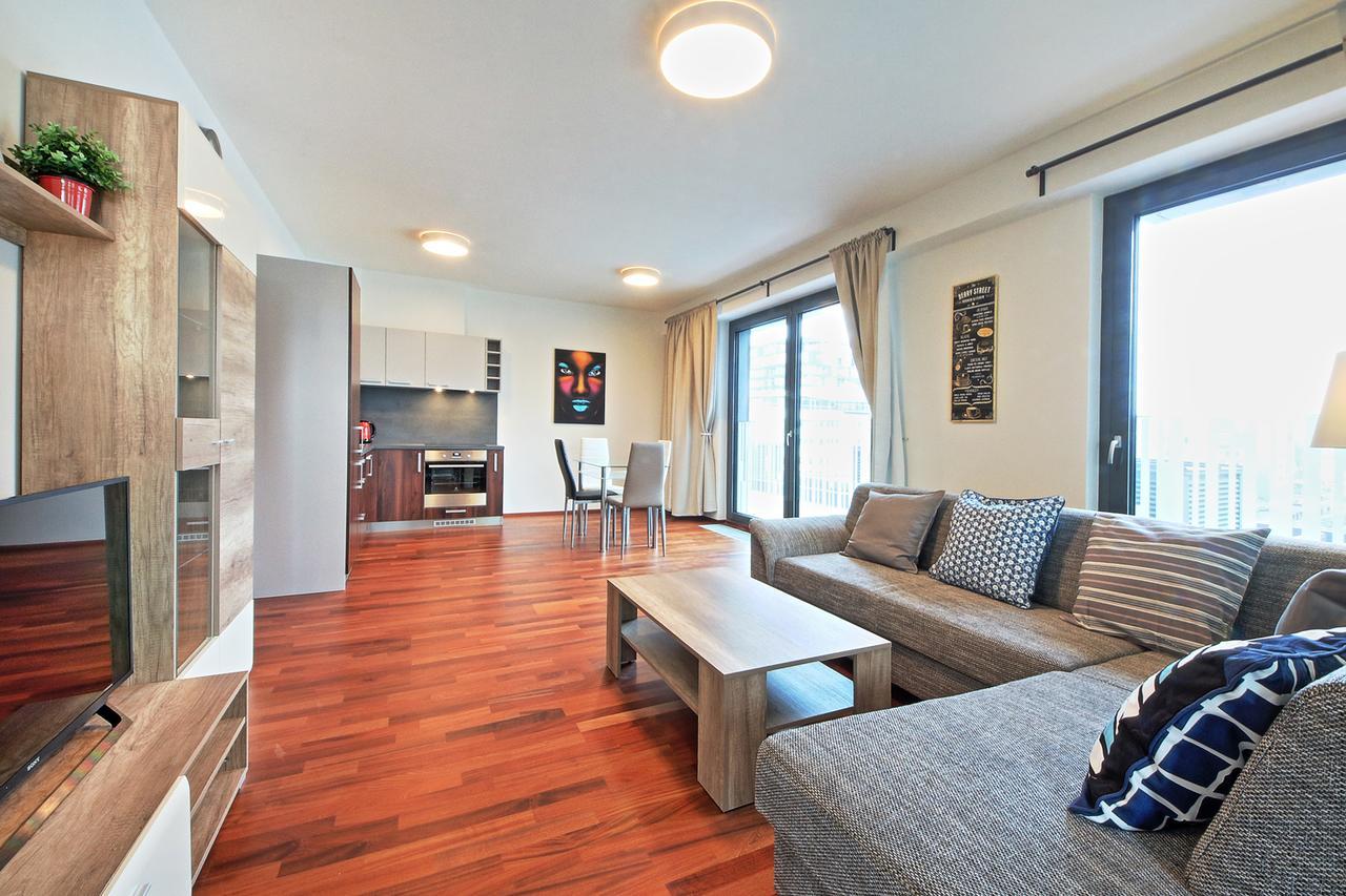 Ol Apartments ปราก ภายนอก รูปภาพ